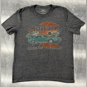 Retro Lucky Brand x Ford Mustang Graphic Tee - Men’s Size M